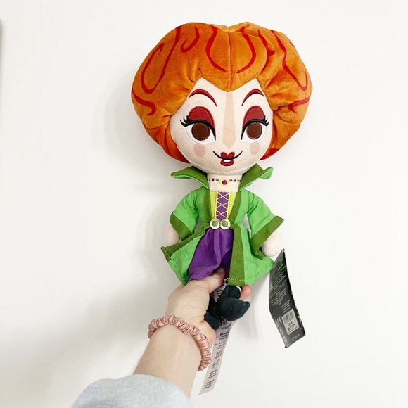 ✨ NWT Disney Hocus Pocus Winifred Sanderson Plush | Disney - Picture 2 of 4
